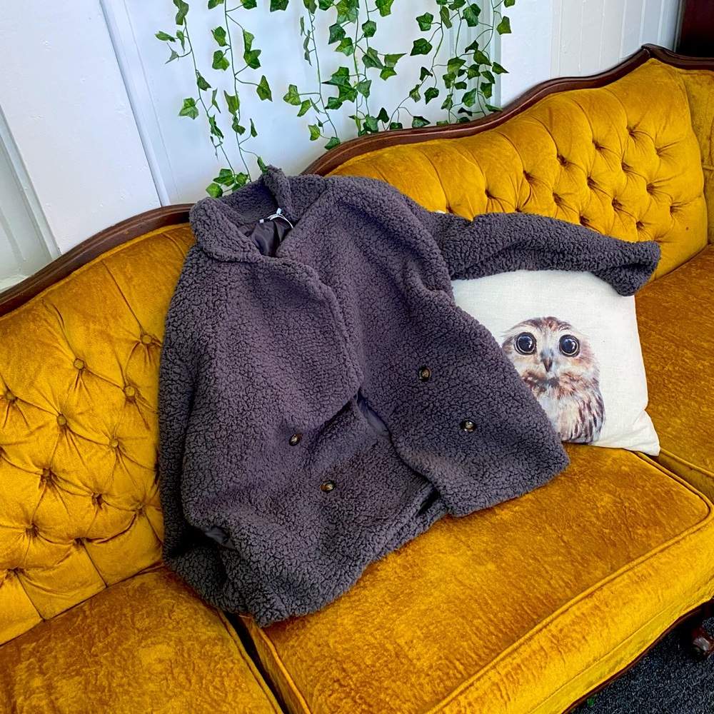 NEW Coeur De Vague Fluffy Grey Coat